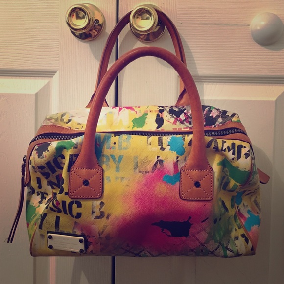 L.A.M.B. - Picture 3 of 4